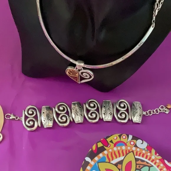 Brighton Pablos Passion Heart Pendant Necklace, Earrings, & Bracelet Set - Picture 3 of 7